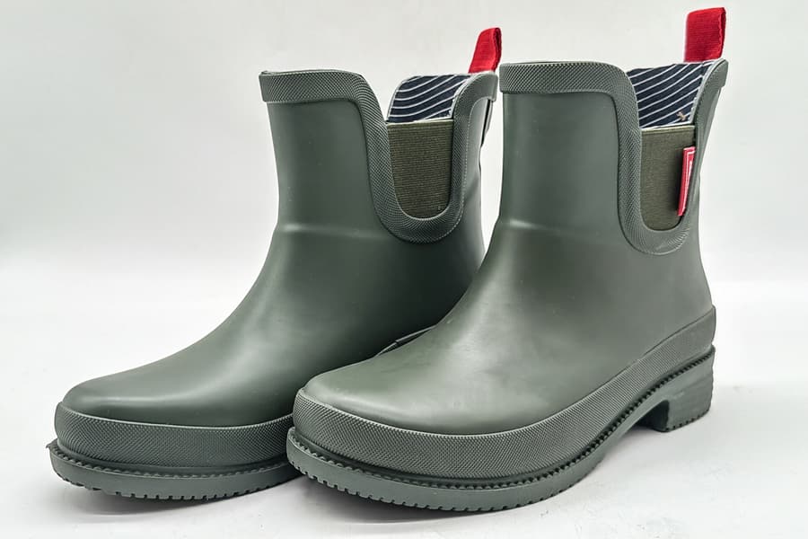 Paar Damenstiefel Derbe, Gr. 36